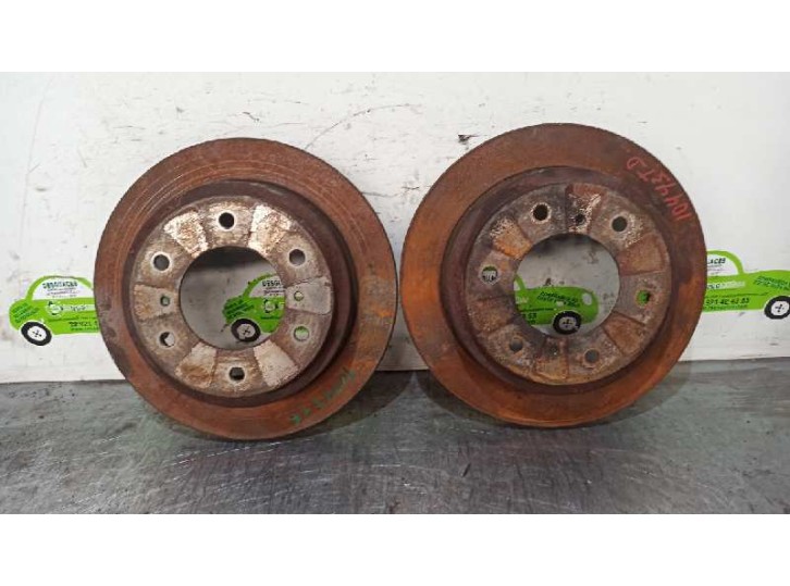 Recambio de disco freno trasero para mitsubishi montero (v60/v70) 3.2 di-d cat referencia OEM IAM MR407116 