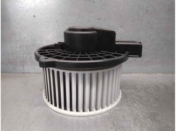 Recambio de motor calefaccion para mazda cx-7 (er) 2.2 turbodiesel cat referencia OEM IAM HB111EG2103  