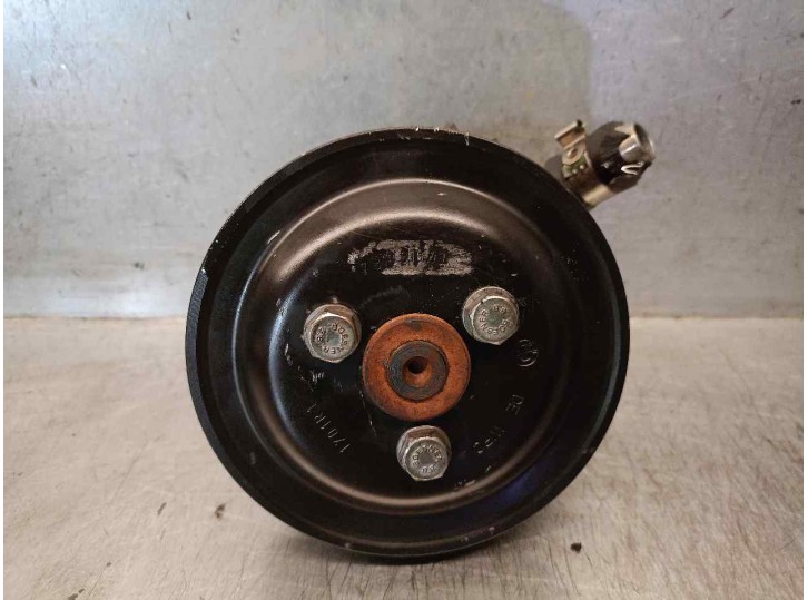 Recambio de bomba direccion para bmw serie 3 berlina (e90) 2.0 turbodiesel cat referencia OEM IAM 678883803 