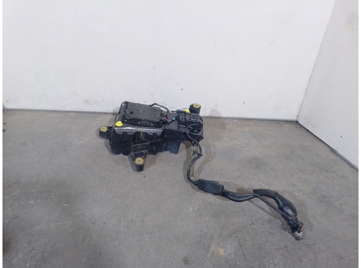 Recambio de deposito combustible para opel combo e tour / life (k9) 1.5 referencia OEM IAM P1012340 9821336080 