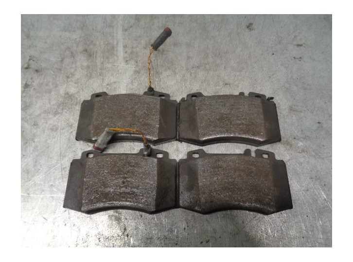 Recambio de pastillas de freno para mercedes-benz clase cls (w219) 3.5 v6 cat referencia OEM IAM   