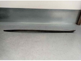 Recambio de molduras delanteras para volkswagen passat variant (3g5) 2.0 tdi referencia OEM IAM 3G0854328  