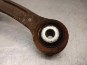 Recambio de brazo suspension superior trasero derecho para ssangyong rodius 2.7 turbodiesel cat referencia OEM IAM 4540121000  