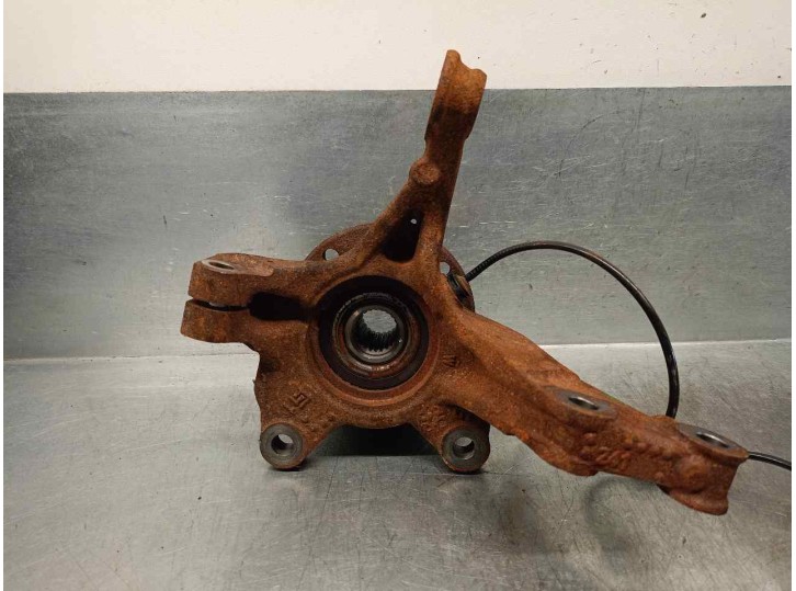 Recambio de mangueta delantera izquierda para dacia sandero iii 1.0 tce 90 referencia OEM IAM 400159353R  