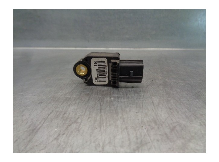 Recambio de sensor impacto para toyota verso 2.0 d-4d cat referencia OEM IAM 8983105020 