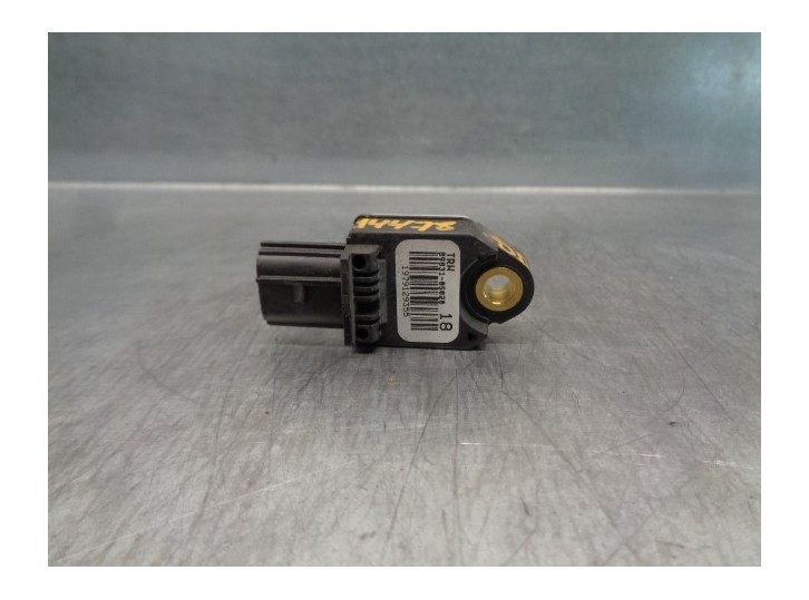 Recambio de sensor impacto para toyota verso 2.0 d-4d cat referencia OEM IAM 8983105020 