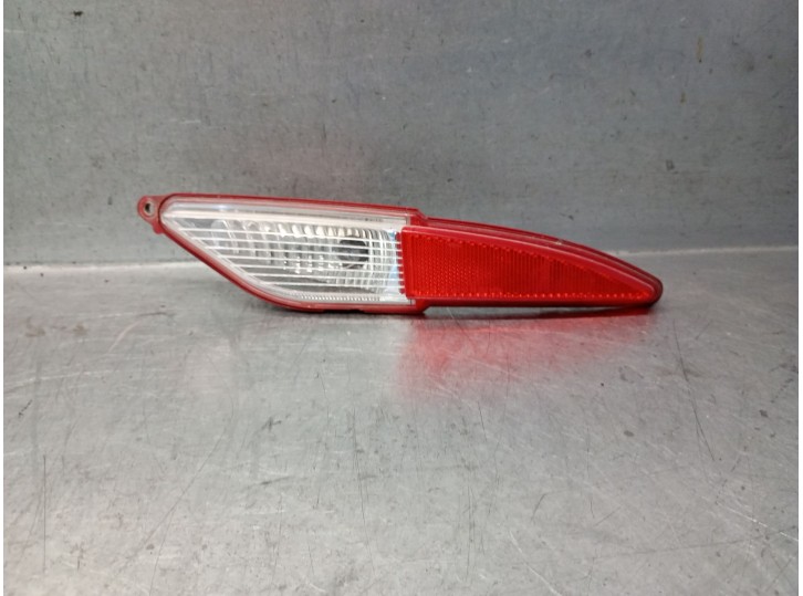 Recambio de piloto marcha atras para lancia delta iii (844_) 2.0 d multijet (844.axd1a, 844.axm1a) referencia OEM IAM 51808947 5