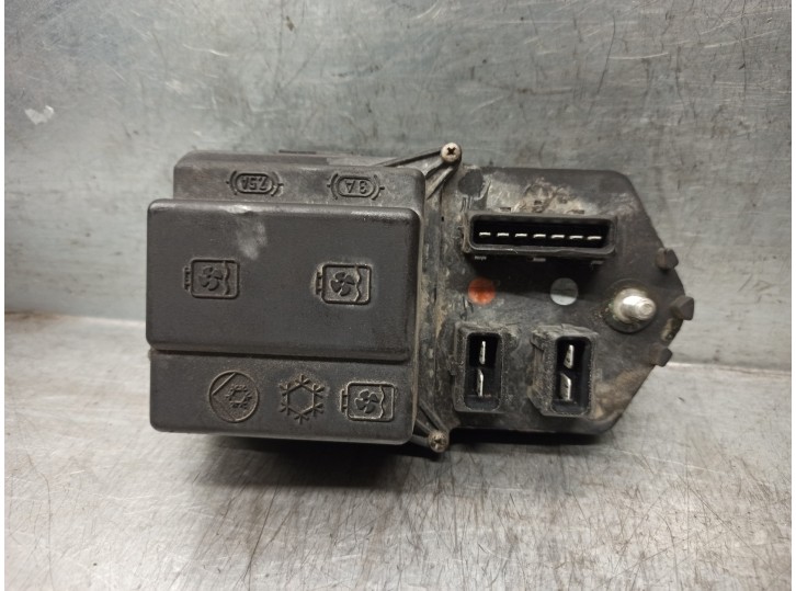 Replacement air conditioning control unit for Fiat Tempra Berlina (159) 1.6 CAT OEM IAM reference 7646141 