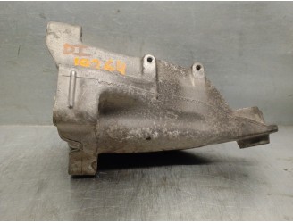 Recambio de soporte motor derecho para mercedes-benz clase c (w204) familiar 2.1 cdi cat referencia OEM IAM A6512233404 A6512233