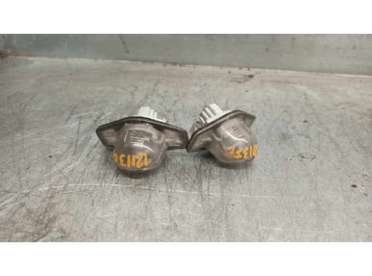Replacement license plate light for Honda HR-V (GH) 1.6 cat OEM IAM reference 