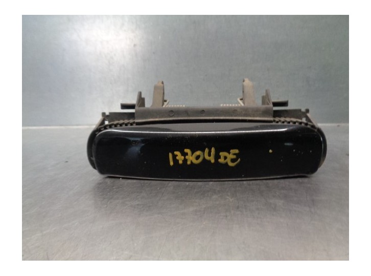 Recambio de maneta exterior delantera derecha para audi a3 (8p) 2.0 tdi referencia OEM IAM 4B0839885 