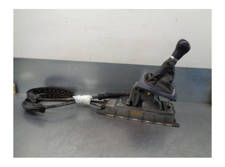 Recambio de palanca cambio para audi a3 (8p) 2.0 tdi referencia OEM IAM 1K0711049AF 1K0711061A 