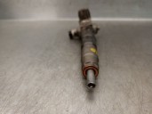 Recambio de inyector para subaru outback (bs) 2.0 d awd (bsd) referencia OEM IAM 16613AA040 DENSO