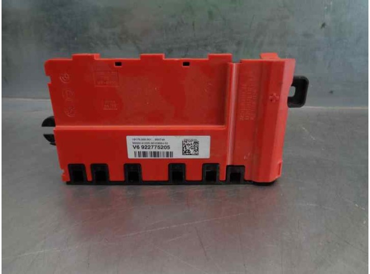 Replacement relay / fuse box for BMW 3 Series Gran Turismo (F34) 330d OEM IAM reference 9337879 