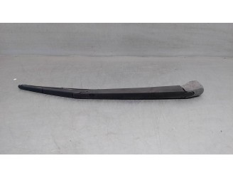 Recambio de brazo limpia trasero para mazda cx-7 (er) 2.2 turbodiesel cat referencia OEM IAM EG2167421 