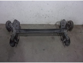 Recambio de puente trasero para ford fiesta (ccn) 1.25 16v cat referencia OEM IAM 5212628 TAMBOR 4 AGUJEROS BURRA 32