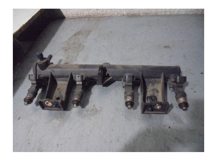 Recambio de rampa inyectora para peugeot 307 break/sw (s2) 1.6 16v cat referencia OEM IAM 9650764780 F02869 