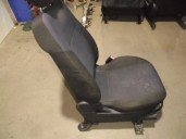 Recambio de asiento delantero derecho para suzuki ignis rm (mh) 1.5 cat referencia OEM IAM TELA NEGRA Y GRIS 5 PUERTAS