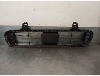 Recambio de rejilla paragolpes delantero para kia stonic (yb) 1.2 cvvt referencia OEM IAM 86560H8HB0 86560H8HB0 