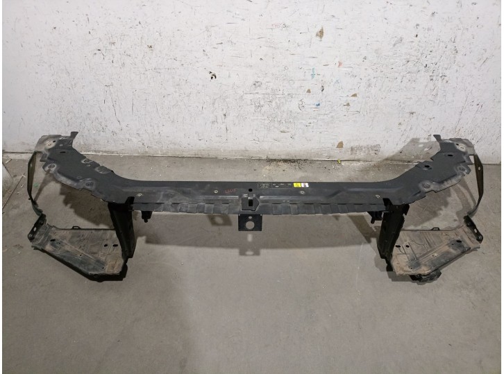 Replacement front panel for Land Rover Freelander 2 (L359) 2.2 TD4 4x4 OEM IAM reference LR000023 LR000023 