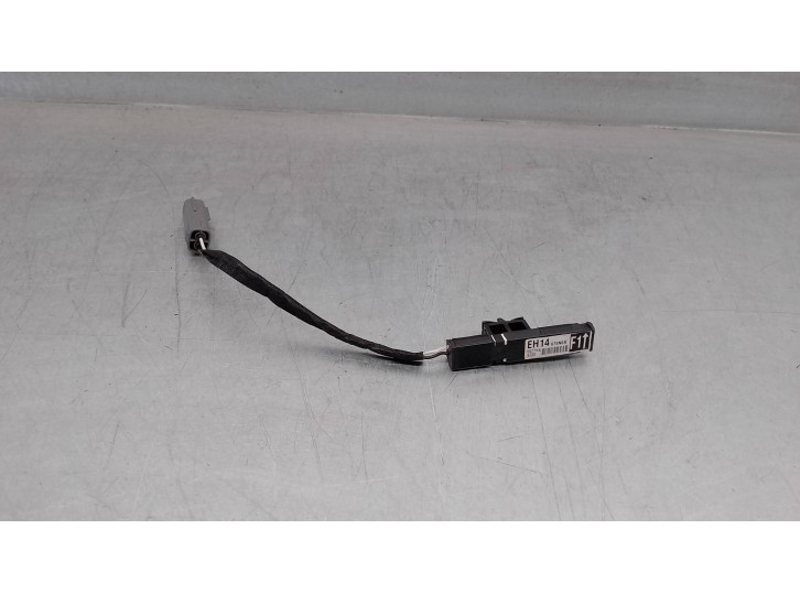 Recambio de antena para mazda cx-7 (er) 2.2 turbodiesel cat referencia OEM IAM EH14676N0A 58778A 
