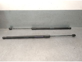 Recambio de amortiguadores maletero / porton para volvo xc40 (536) recharge referencia OEM IAM 32405069 32405069 