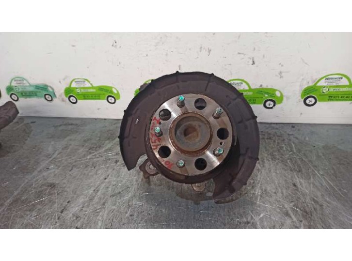 Recambio de mangueta trasera izquierda para kia cee´d 1.6 crdi cat referencia OEM IAM 582073K000 
