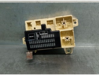 Recambio de caja reles / fusibles para jaguar s-type 3.0 v6 24v cat referencia OEM IAM XR8T14A067 1116991 