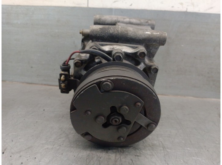 Replacement air conditioning compressor for Jaguar S-Type 3.0 V6 24V CAT OEM IAM reference 6R8319D629CA XR858532 