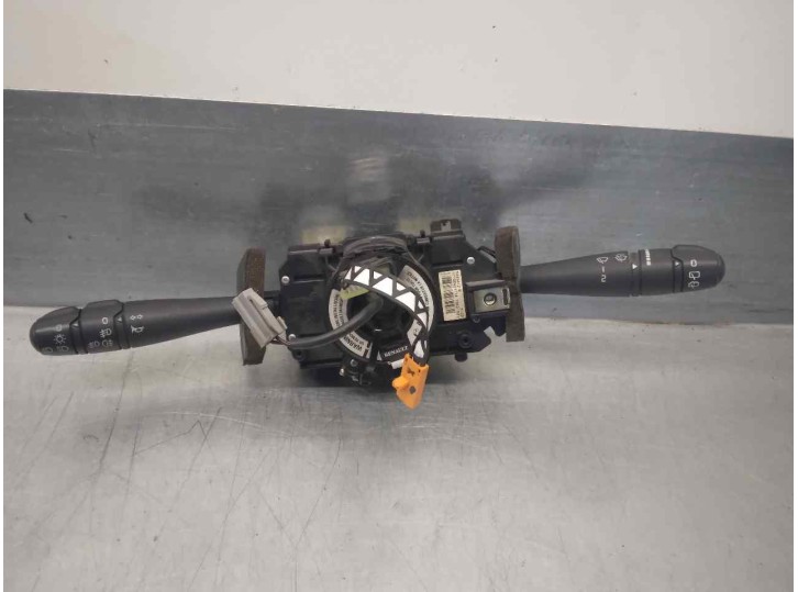 Recambio de mando luces para renault laguna grandtour (k56) 2.0 16v referencia OEM IAM 7700424174 54034727E LUCAS