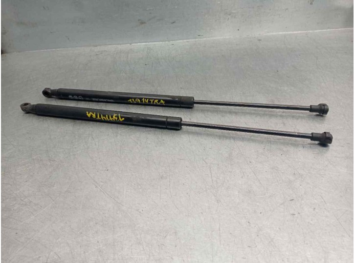 Replacement tailgate / boot lid dampers for Hyundai Elantra (XD) 1.6 16V CAT OEM IAM reference SB08510550 