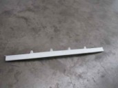 Recambio de molduras delanteras para mercedes-benz mb serie:100 d caja abierta (w631) 2.4 diesel referencia OEM IAM 