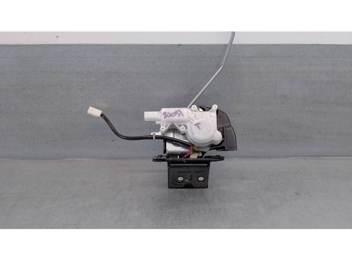Recambio de cerradura maletero / porton para mazda cx-7 (er) 2.2 turbodiesel cat referencia OEM IAM EH1062310 4 PINES 5 PUERTAS