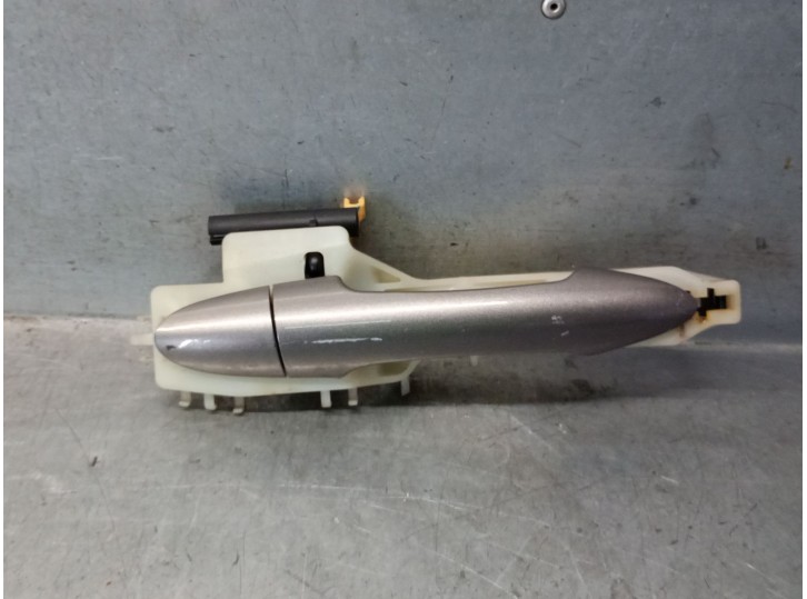 Recambio de maneta exterior delantera derecha para kia picanto ii (ta) 1.0 referencia OEM IAM 826611Y010 826611Y010 