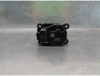 Recambio de motor calefaccion para opel astra j lim. 1.7 16v cdti referencia OEM IAM U9518001  