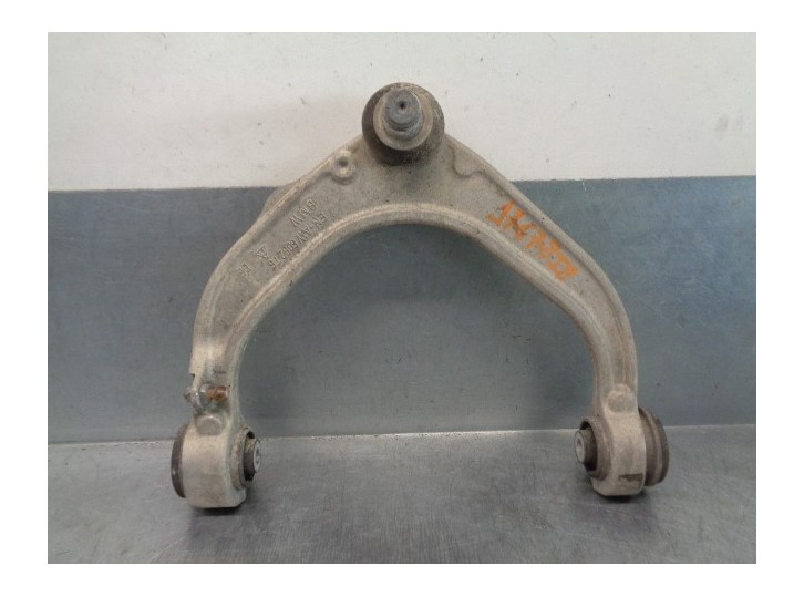 Recambio de brazo suspension superior delantero izquierdo para bmw x5 (e70) 3.0 turbodiesel cat referencia OEM IAM AW6082 