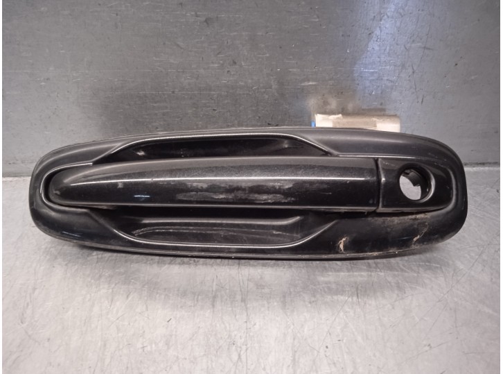 Replacement front left exterior door handle for Chevrolet Lacetti 1.6 cat OEM IAM reference 96547951 5 DOORS