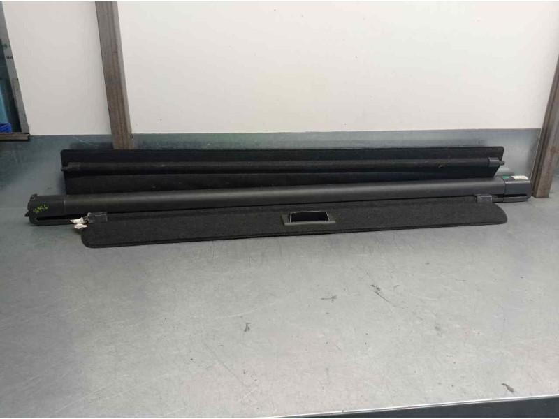 Recambio de bandeja trasera para renault megane grand tour 1.5 referencia OEM IAM 8200271177  