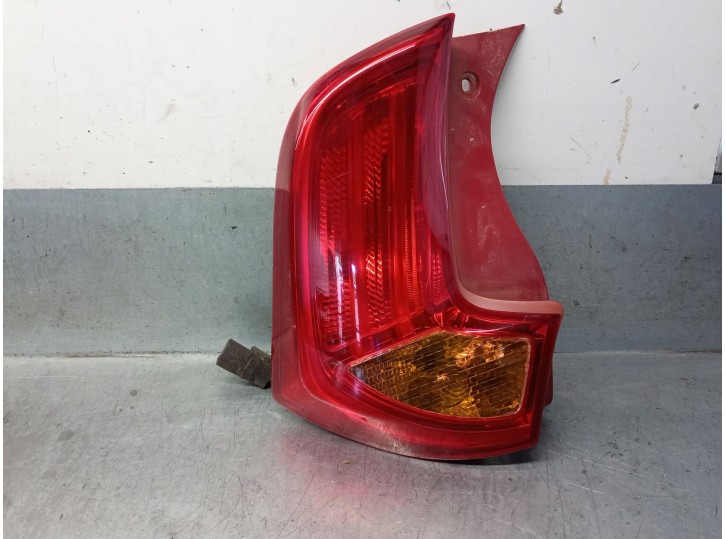 Recambio de piloto trasero derecho para kia picanto ii (ta) 1.0 referencia OEM IAM 924021Y010 924021Y010 