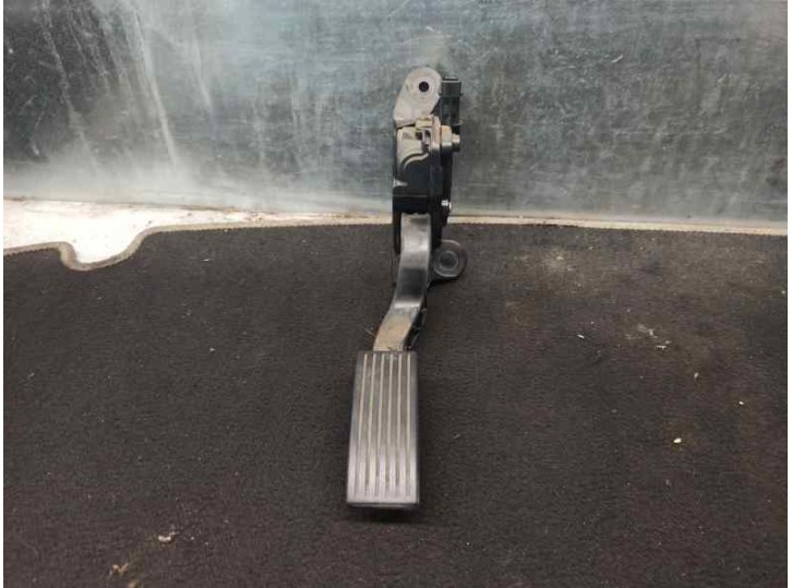 Recambio de potenciometro pedal para kia rio 1.1 crdi cat referencia OEM IAM 327001R500  