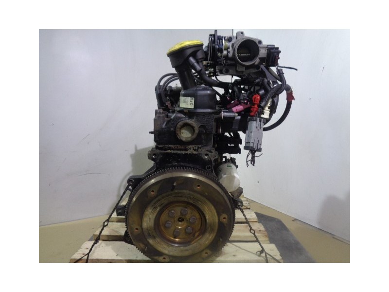 Recambio de motor completo para ford fiesta berlina (dx) ambiente referencia OEM IAM J4J XK83082 1149978