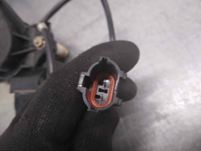 Recambio de elevalunas trasero izquierdo para hyundai xg 3.0 xg referencia OEM IAM 8340339000 2 PINES 4 PUERTAS