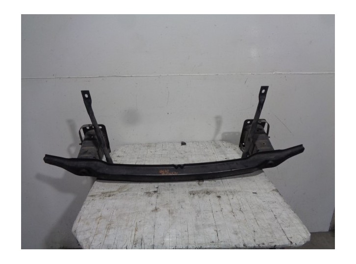 Recambio de refuerzo paragolpes delantero para bmw x5 (e70) 3.0 turbodiesel cat referencia OEM IAM 51117165458 DE HIERRO 