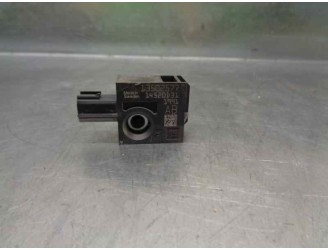 Recambio de sensor impacto para opel astra j lim. 1.7 16v cdti referencia OEM IAM 13502577 