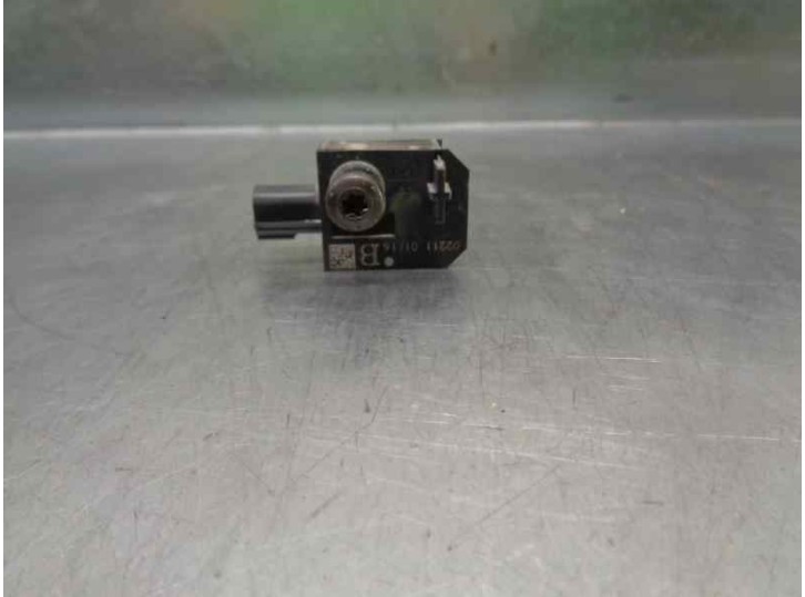 Recambio de sensor impacto para opel astra j lim. 1.7 16v cdti referencia OEM IAM 13502577 