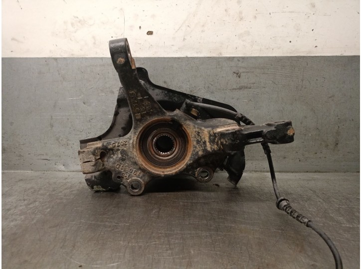 Replacement front left stub axle for Opel Corsa D (S07) 1.3 CDTi (L08, L68) OEM IAM reference 5308055 5308055 