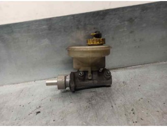 Replacement brake master cylinder for Peugeot 405 Berlina 1.9 Diesel OEM IAM reference 3350881761 
