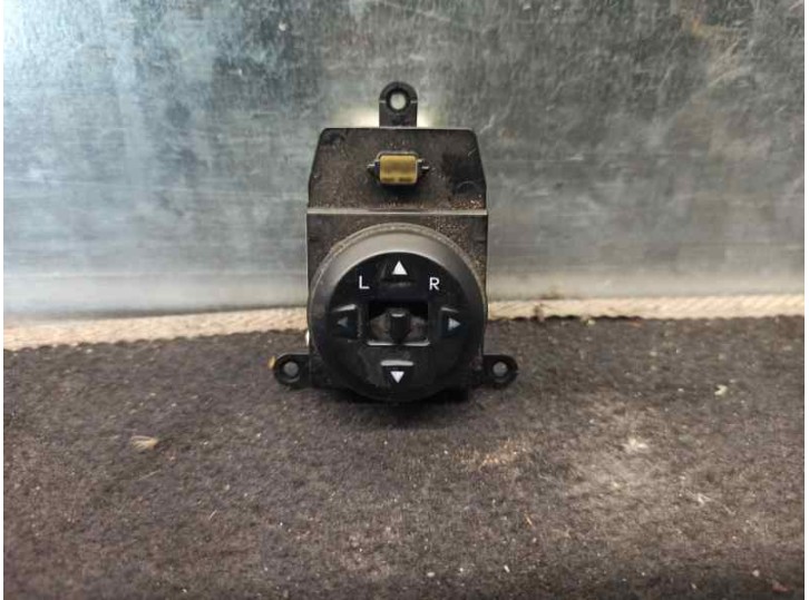 Recambio de mando retrovisor para kia rio 1.1 crdi cat referencia OEM IAM 935301W030  