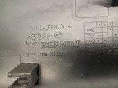 Recambio de molduras traseras para renault master desde ´98 2.5 diesel referencia OEM IAM 7701692582 7701692582 