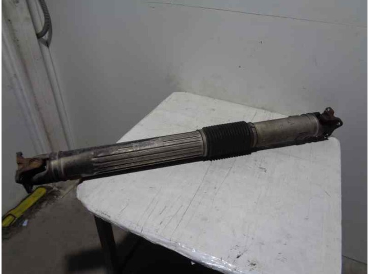 Recambio de transmision central para dodge nitro 2.8 crd referencia OEM IAM TYAPA160776394 BURRA 5 LADO B